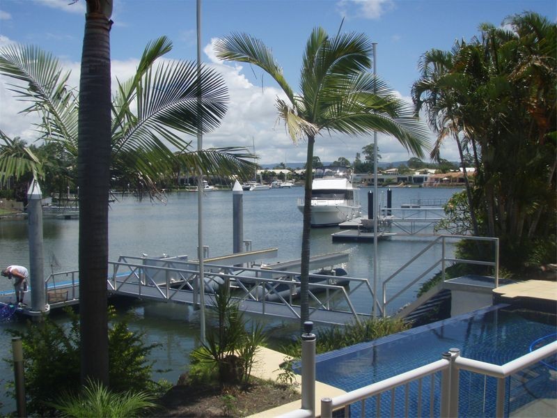 7302 Bayside Close, Sanctuary Cove QLD 4212