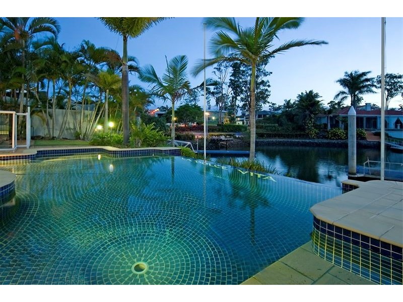 7302 Bayside Close, Sanctuary Cove QLD 4212