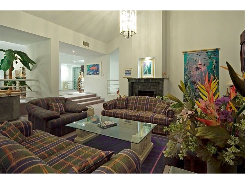 7302 Bayside Close, Sanctuary Cove QLD 4212
