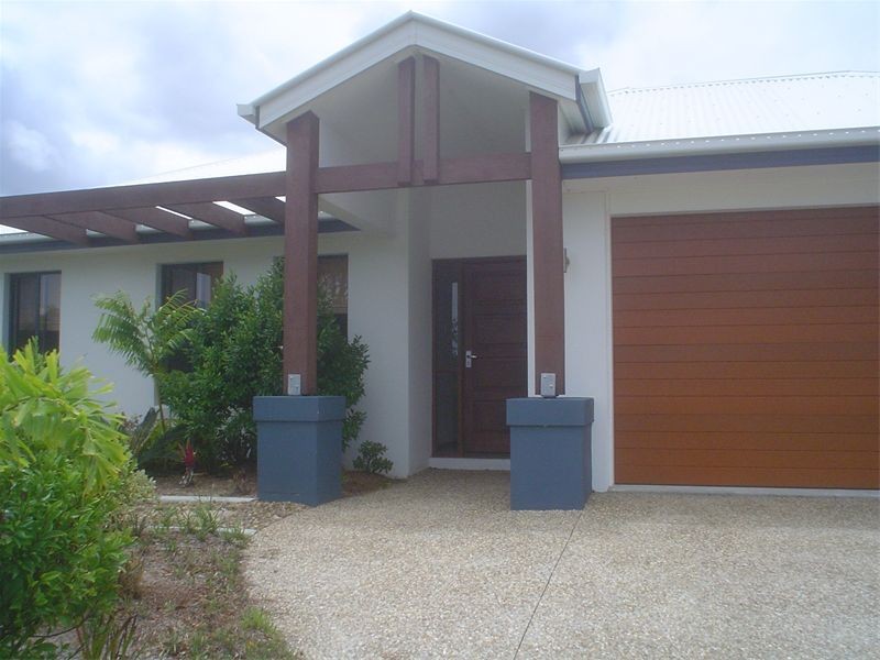 18  Pathfinder Street, Coomera QLD 4209