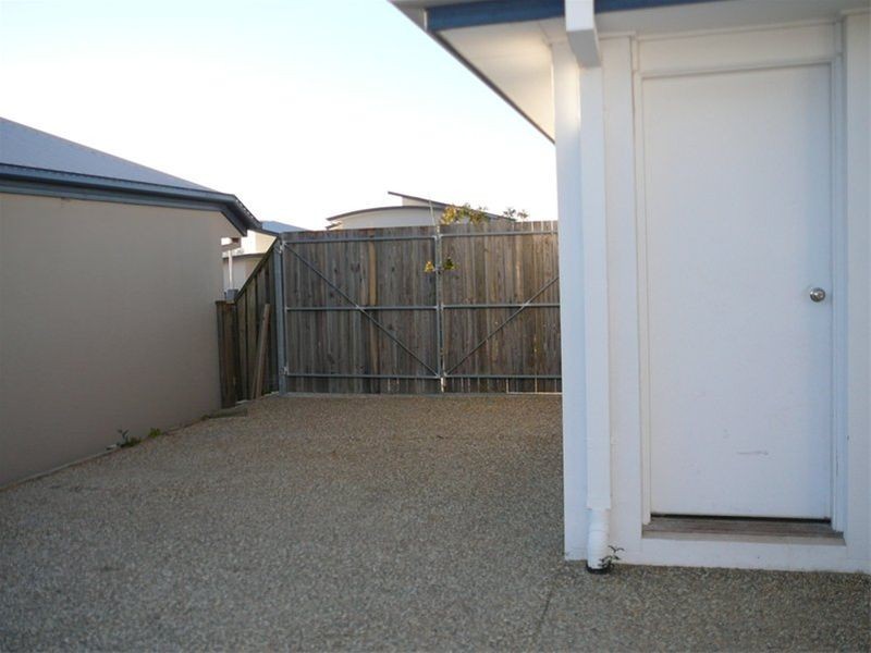 18  Pathfinder Street, Coomera QLD 4209