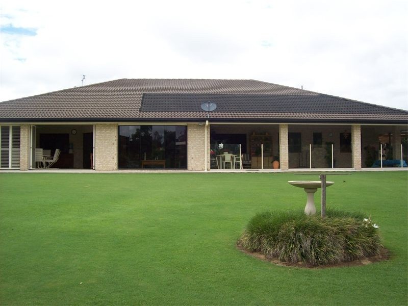 52  Riverdowns Crescent, Helensvale QLD 4212
