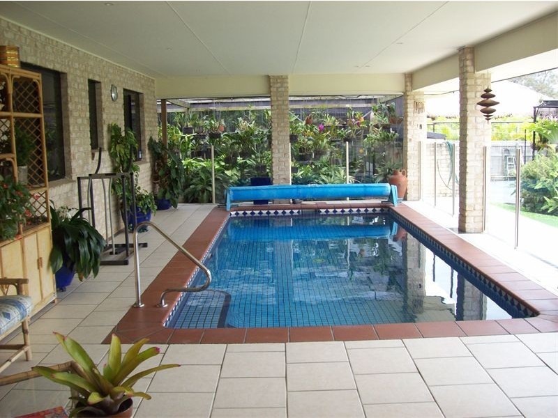 52  Riverdowns Crescent, Helensvale QLD 4212