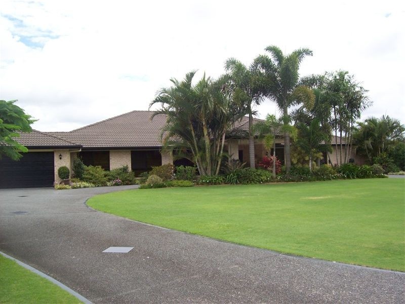 52  Riverdowns Crescent, Helensvale QLD 4212