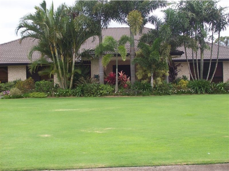 52  Riverdowns Crescent, Helensvale QLD 4212