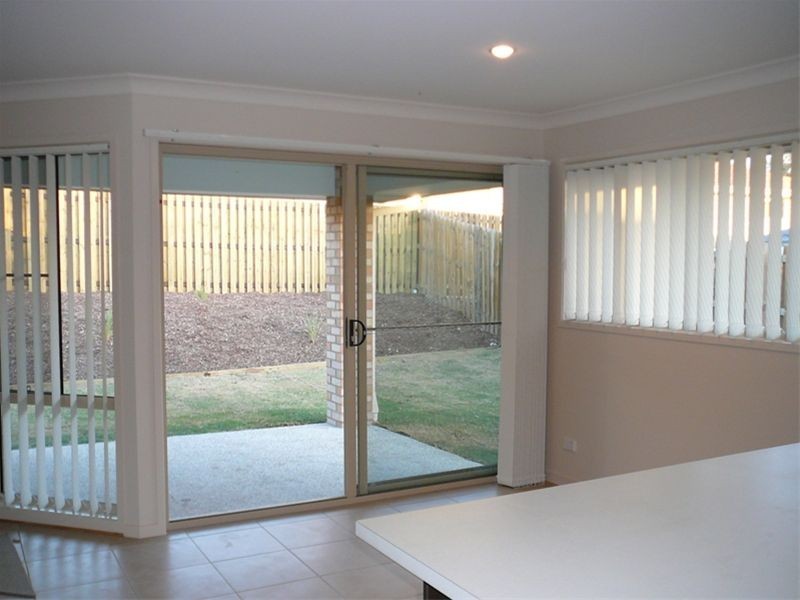 17 Matthews Crescent, Pimpama QLD 4209