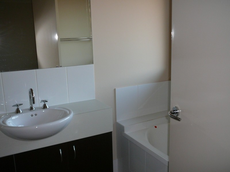 17 Matthews Crescent, Pimpama QLD 4209