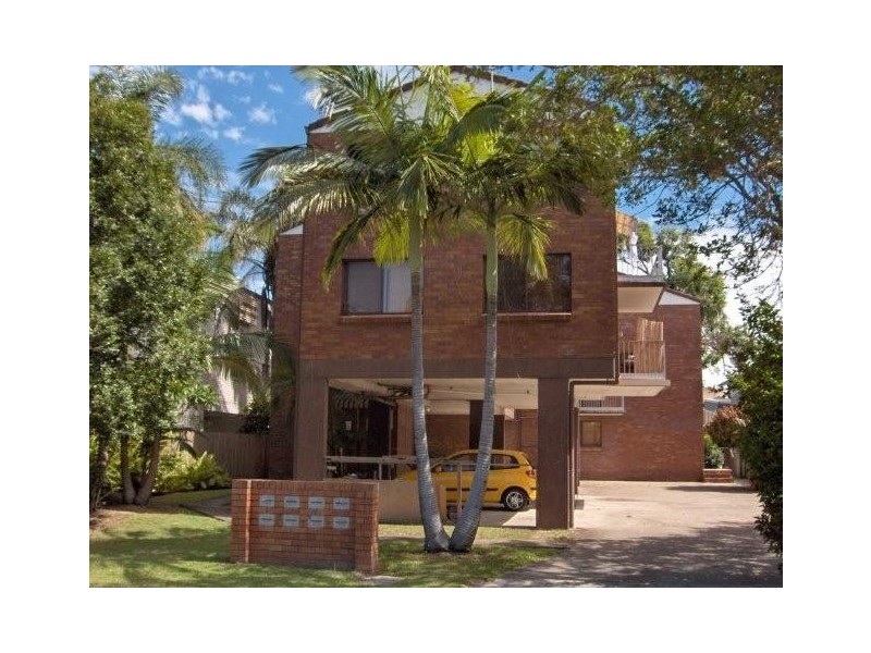 7/12  Baker Street, Labrador QLD 4215