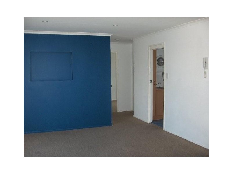 7/12  Baker Street, Labrador QLD 4215