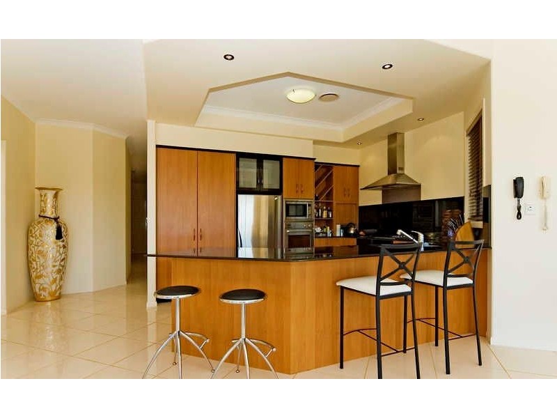 1057  Rosebank Way, Hope Island QLD 4212