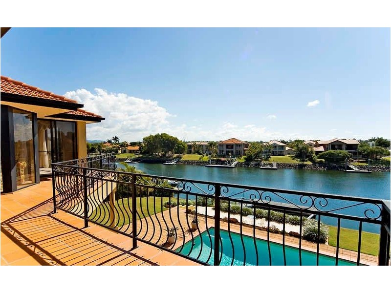 1057  Rosebank Way, Hope Island QLD 4212