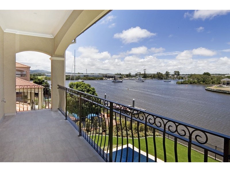 3112  Riverleigh Drive, Hope Island QLD 4212