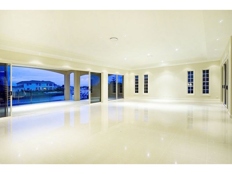 3112  Riverleigh Drive, Hope Island QLD 4212