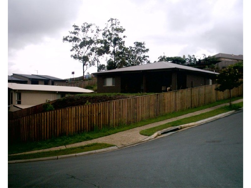 1  Lambert Drive, Maudsland QLD 4210