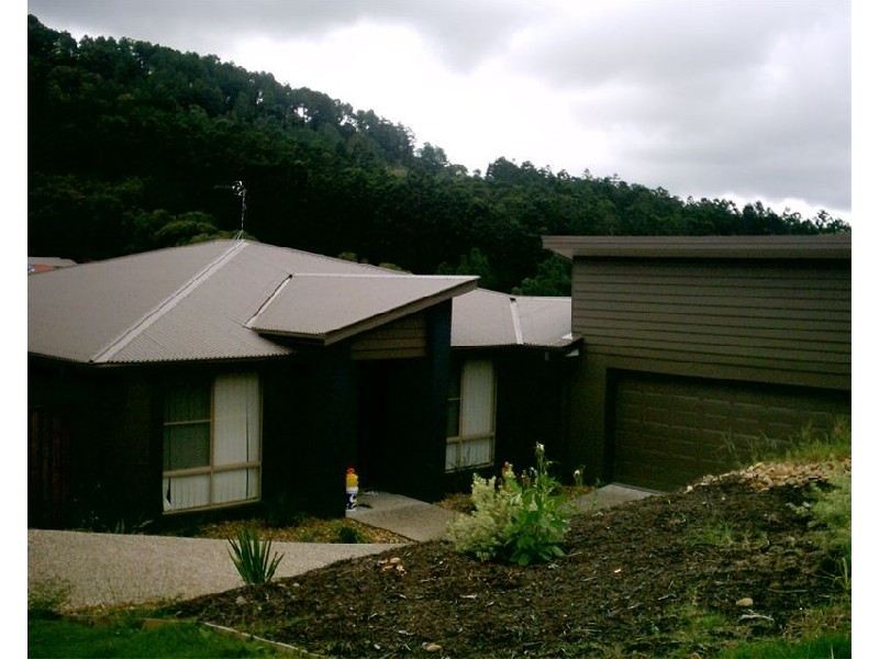 1  Lambert Drive, Maudsland QLD 4210