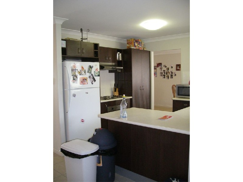 17  LANCELOT CRES, Ormeau QLD 4208