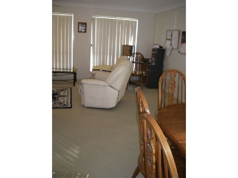 17  LANCELOT CRES, Ormeau QLD 4208