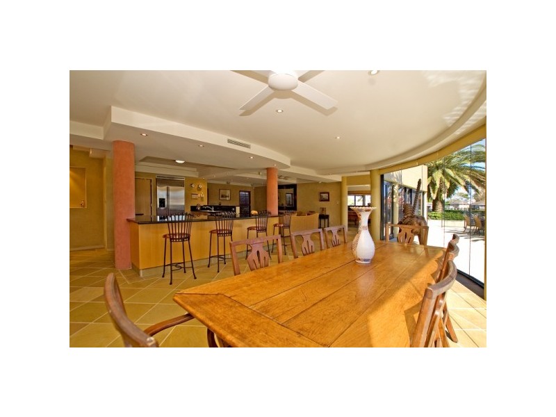 9  Van Diemen Place, Hollywell QLD 4216