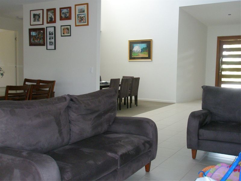 2  Beau Geste Pl, Coomera QLD 4209