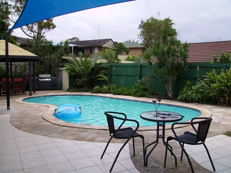 19  Warrungen Way, Ashmore QLD 4214