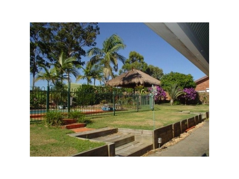 10 California Drive, Oxenford QLD 4210