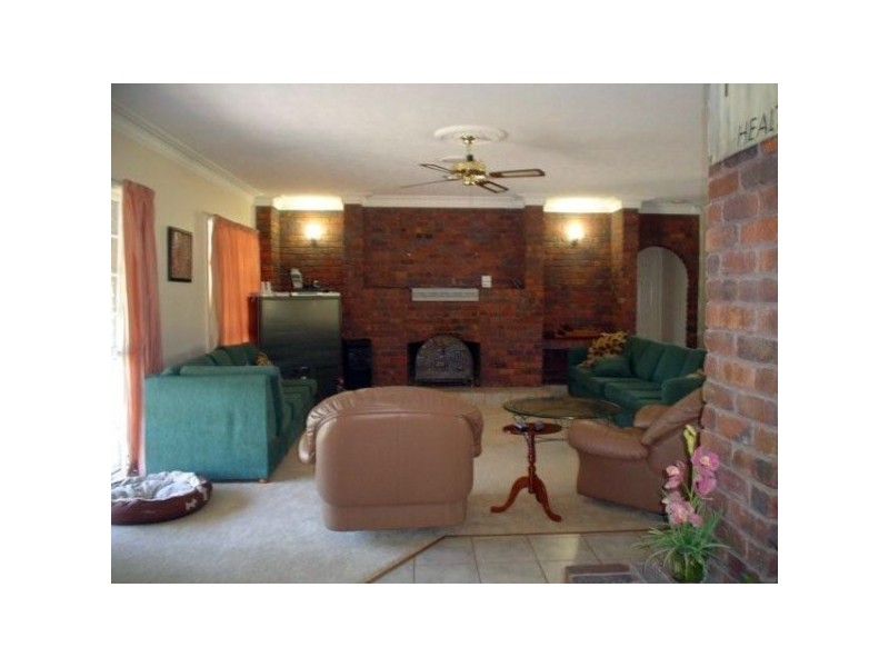 10 California Drive, Oxenford QLD 4210