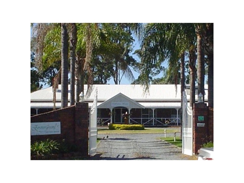 10 California Drive, Oxenford QLD 4210