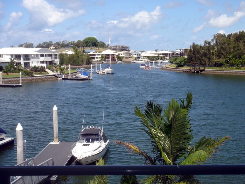 6  Kurrewa Lane, Coomera QLD 4209