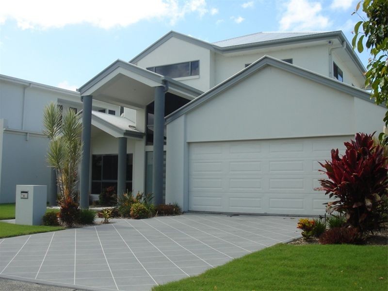 6  Kurrewa Lane, Coomera QLD 4209