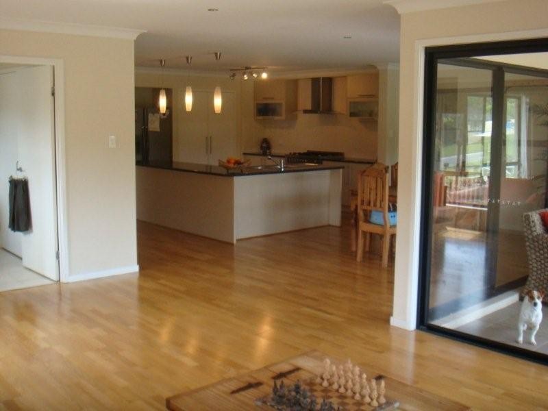 2  Lookout Place, Mount Nathan QLD 4211