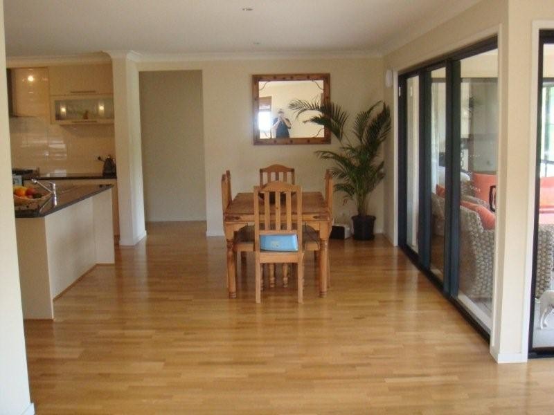 2  Lookout Place, Mount Nathan QLD 4211