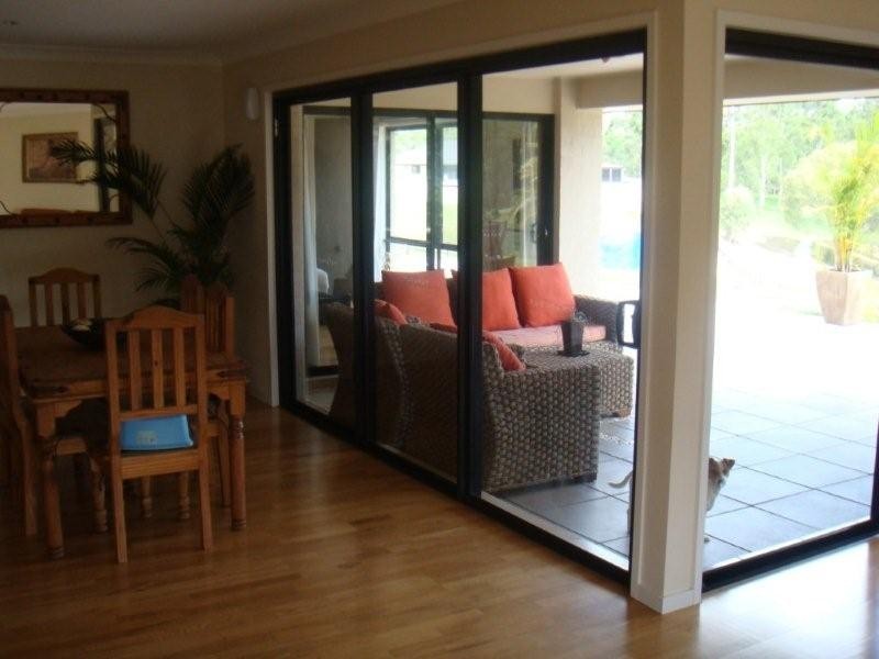 2  Lookout Place, Mount Nathan QLD 4211