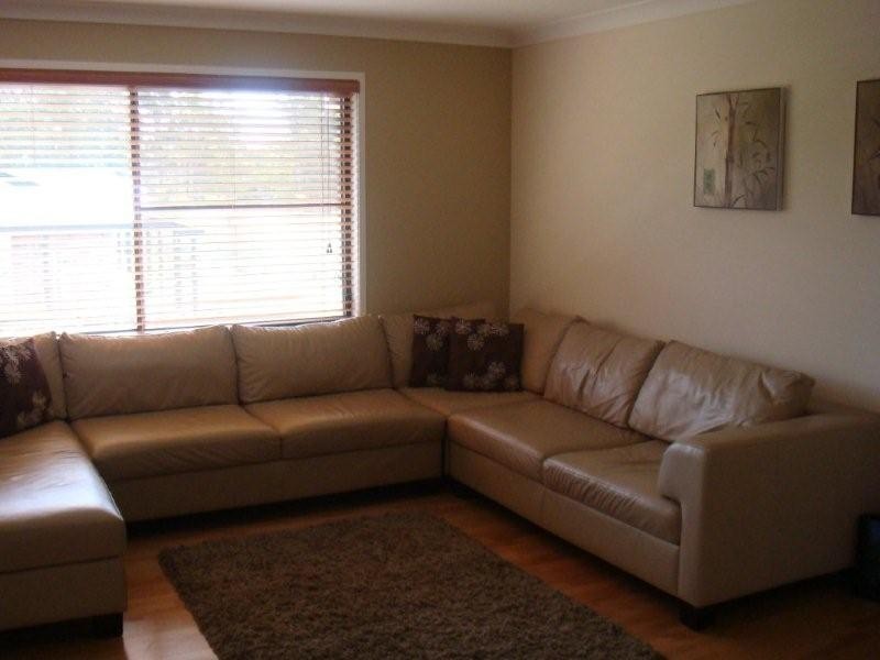 2  Lookout Place, Mount Nathan QLD 4211