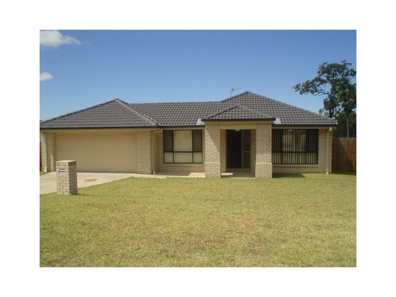 7  Southern Lights Drive, Pimpama QLD 4209