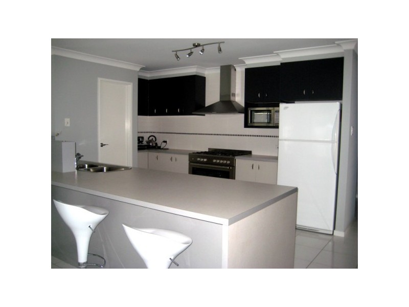 9  Riverlinks Blvd, Riverlinks, Hope Island QLD 4212