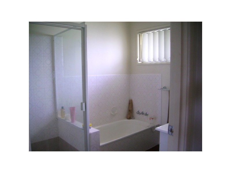 65  Surf Street, Mermaid Waters QLD 4218