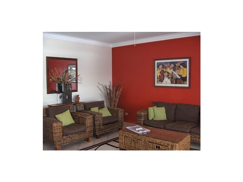 72  Tradewinds Avenue, Paradise Point QLD 4216