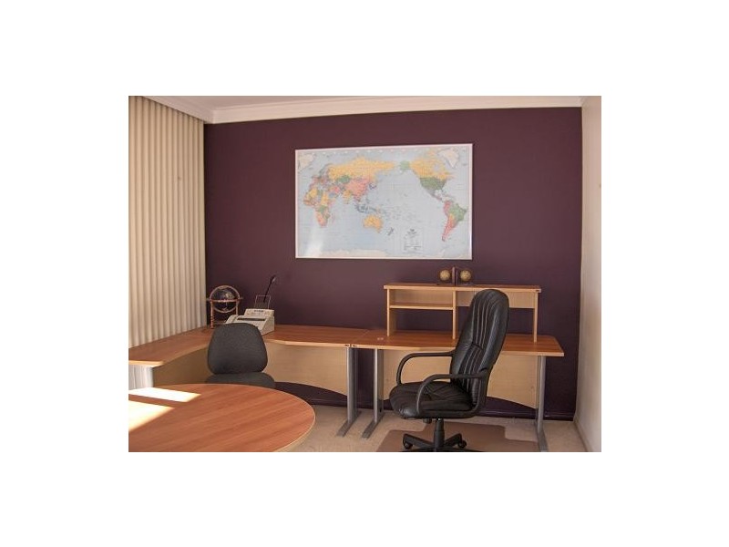 72  Tradewinds Avenue, Paradise Point QLD 4216