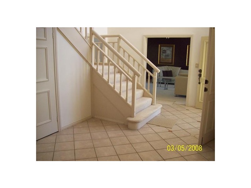 72  Tradewinds Avenue, Paradise Point QLD 4216