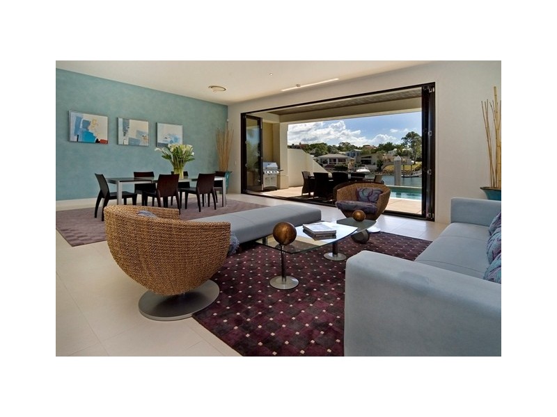 8009 Key Waters, Sanctuary Cove QLD 4212