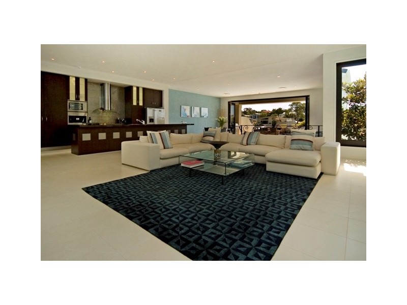 8009 Key Waters, Sanctuary Cove QLD 4212