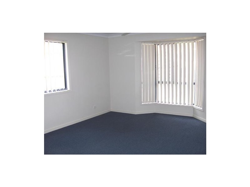 28  Bedivere Street, Pimpama QLD 4209