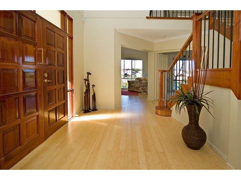 12  Pathfinder Rd, Coomera QLD 4209