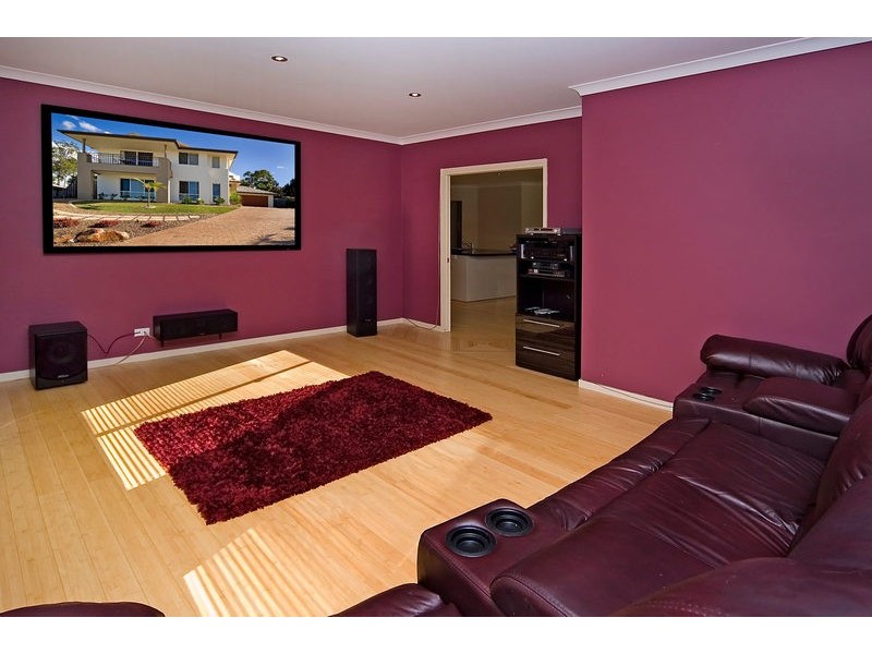 12  Pathfinder Rd, Coomera QLD 4209