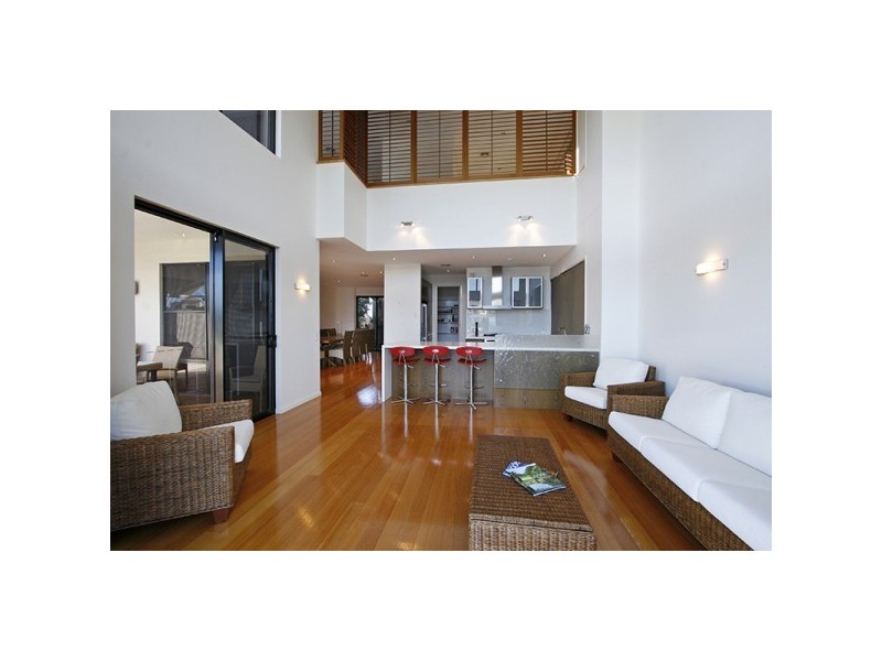 8075  Riverside Drive, Sanctuary Cove QLD 4212
