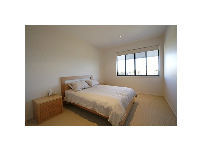 8075  Riverside Drive, Sanctuary Cove QLD 4212