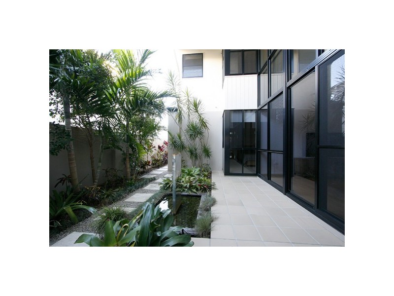 8075  Riverside Drive, Sanctuary Cove QLD 4212