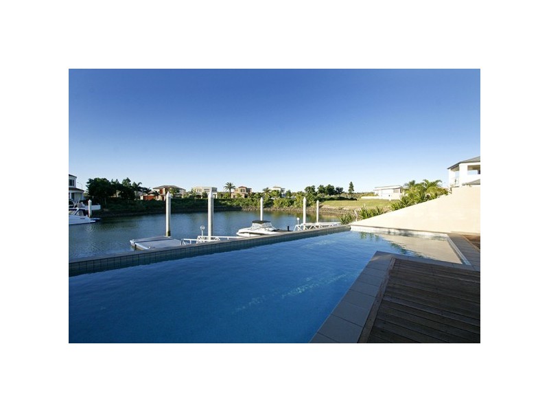 8075  Riverside Drive, Sanctuary Cove QLD 4212