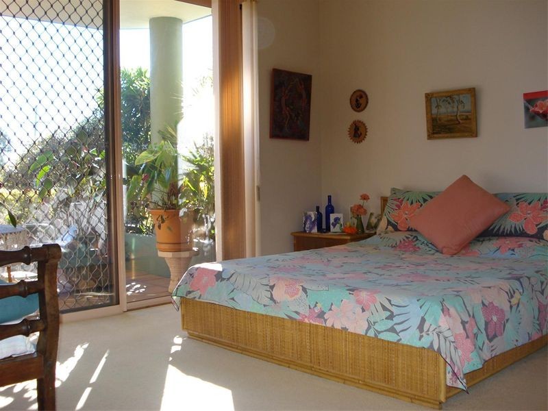 Paradise Point QLD 4216