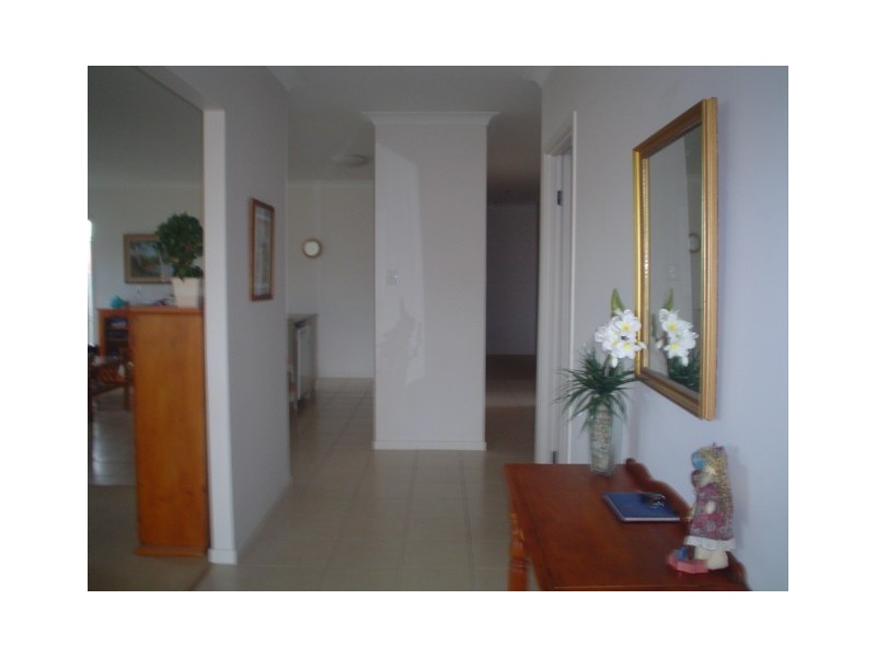 23  Sheffield Circuit, Pacific Pines QLD 4211